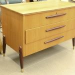 846 1526 CHEST OF DRAWERS